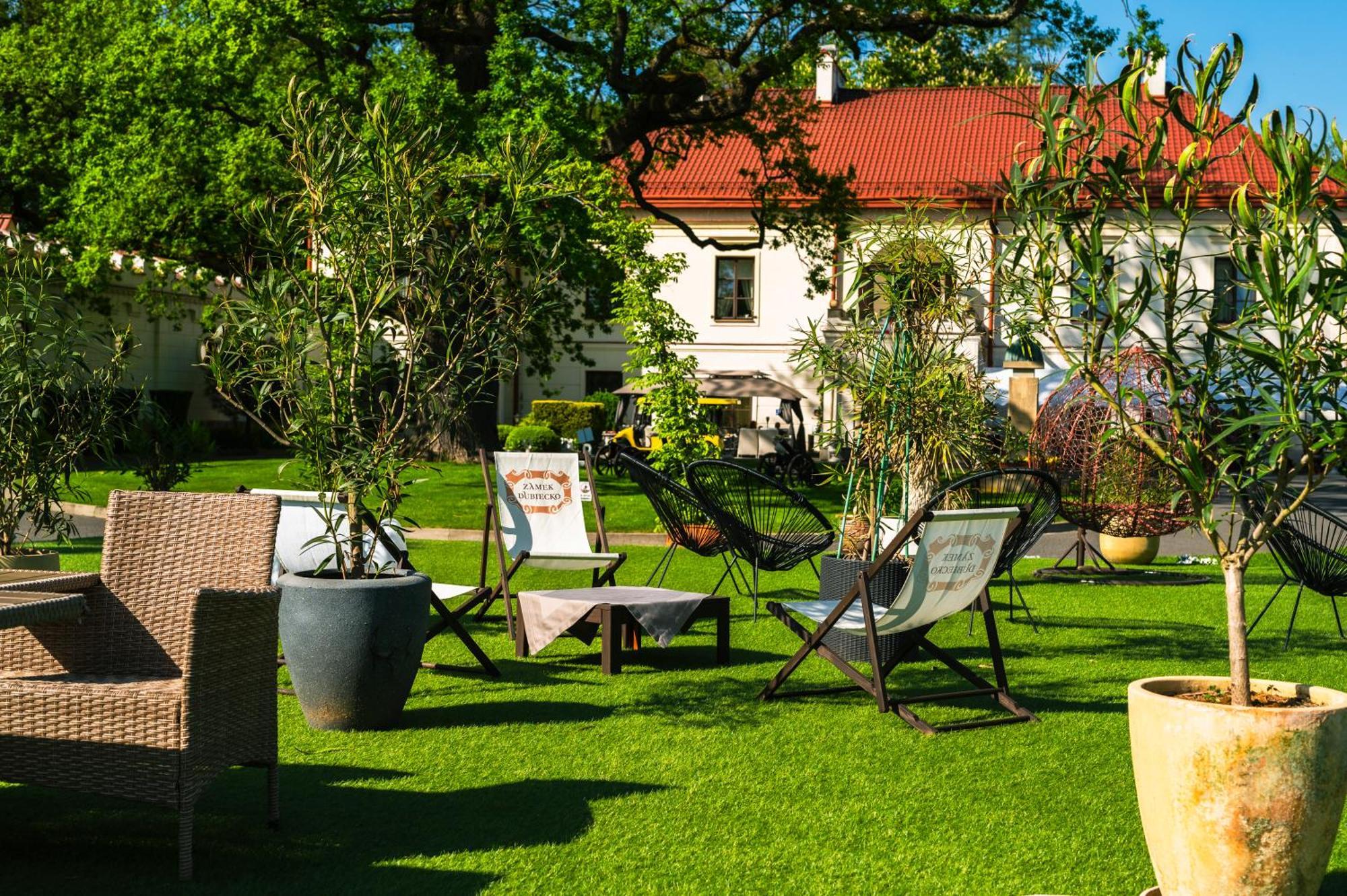 Zamek Dubiecko Hotel Exterior foto